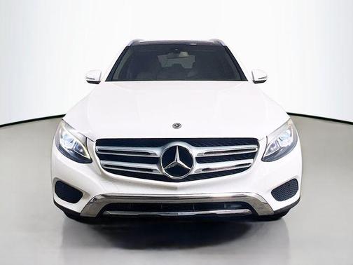 Polar White 2018 Mercedes-Benz GLC 300 Base