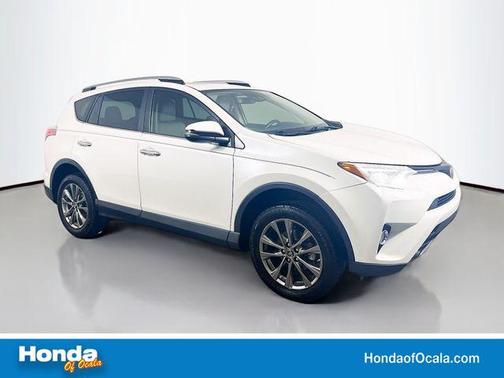 Blizzard Pearl 2018 Toyota RAV4 Limited