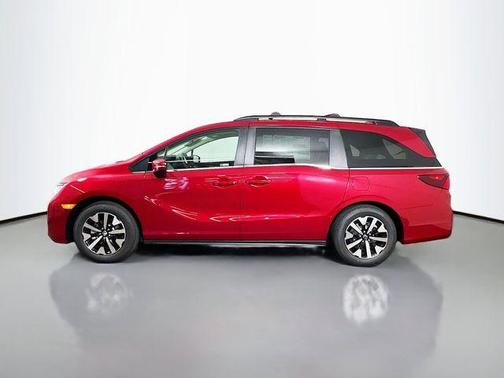 Radiant Red Metallic II 2026 Honda Odyssey EX-L