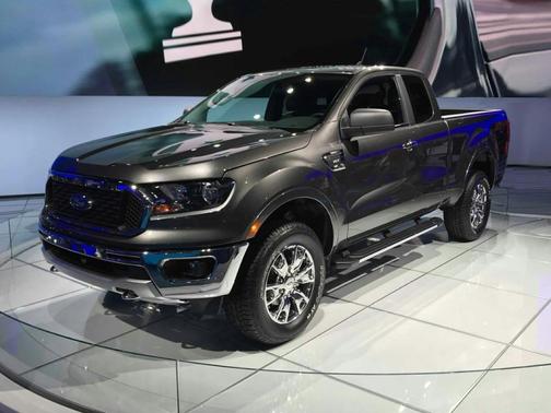 Magnetic Metallic 2019 Ford Ranger Lariat