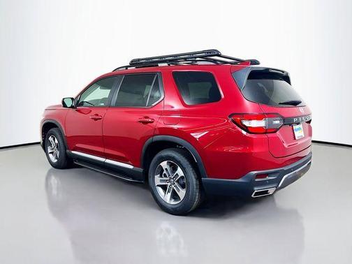 Radiant Red Metallic II 2026 Honda Pilot EX-L