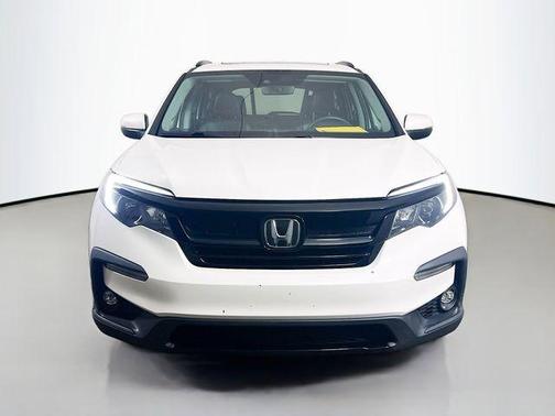 Platinum White Pearl 2022 Honda Pilot Special Edition