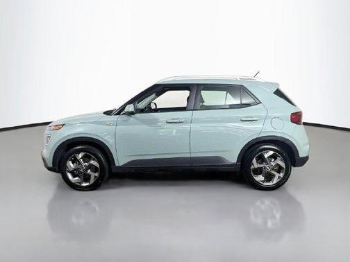 Mirage 2025 Hyundai VENUE SEL