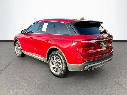 2025 Lincoln Corsair Premiere