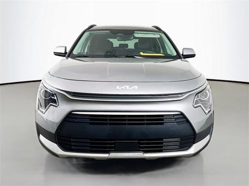 2023 Kia Niro Plug-In Hybrid EX