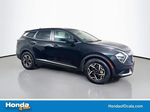 Fusion Orange 2023 Kia Sportage LX
