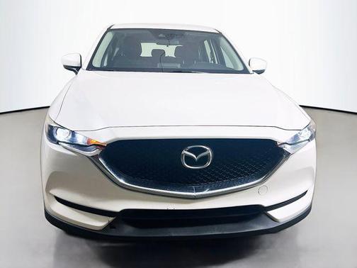 Snowflake White Pearl Metallic 2017 Mazda CX-5 Sport