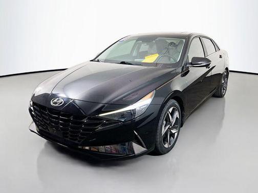 2022 Hyundai ELANTRA HEV Limited