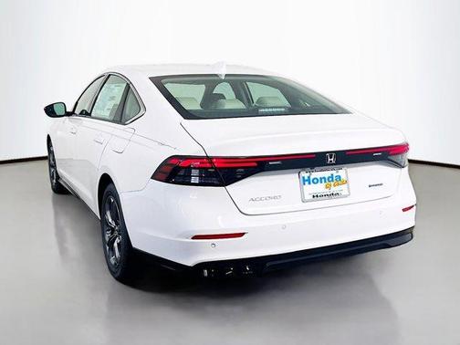 Platinum White Pearl 2026 Honda Accord Hybrid EX-L