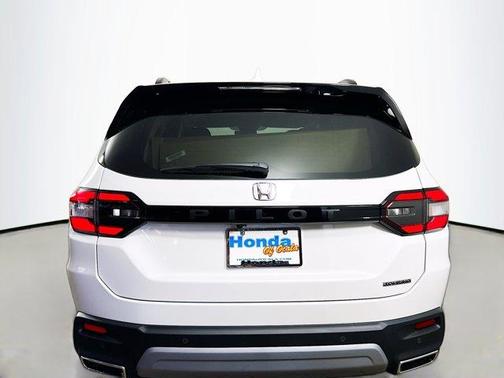 2025 Honda Pilot Touring+