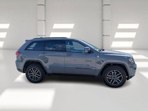 2021 Jeep Grand Cherokee Trailhawk