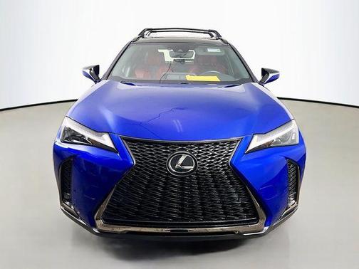 2023 Lexus UX 250h F SPORT Handling