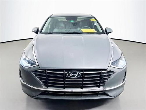2020 Hyundai SONATA SE