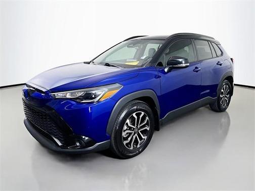 2024 Toyota Corolla Cross Hybrid SE