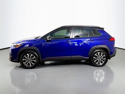 2024 Toyota Corolla Cross Hybrid SE