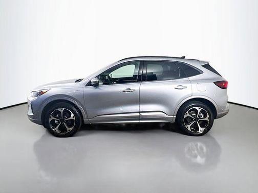 2024 Ford Escape ST-Line Elite