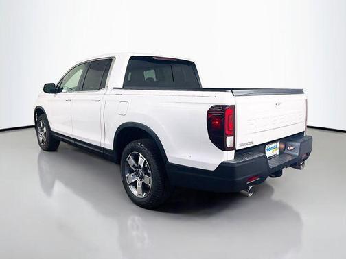 Platinum White Pearl 2026 Honda Ridgeline RTL