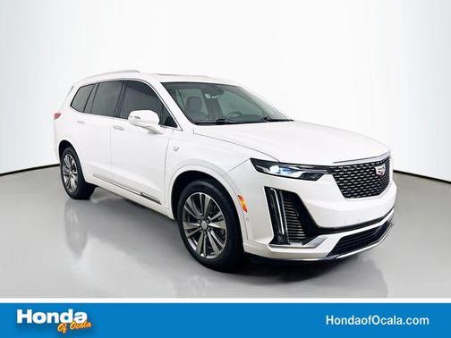 Crystal White Tri-Coat 2022 Cadillac XT6 Premium Luxury FWD