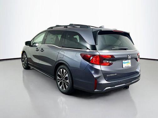 Modern Steel Metallic 2026 Honda Odyssey Elite