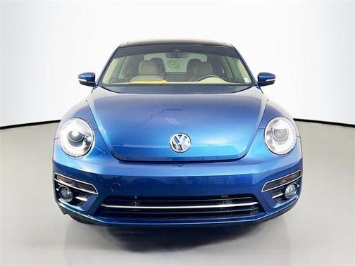 2019 Volkswagen Beetle 2.0T SE