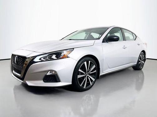 2020 Nissan Altima 2.5 SR