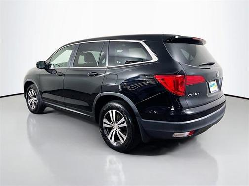 2016 Honda Pilot EX-L w/ Navigation