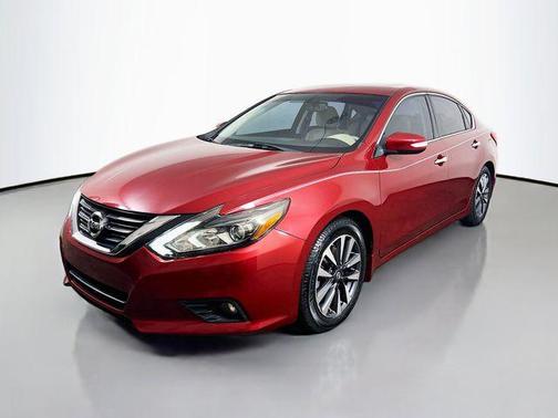 Red 2017 Nissan Altima 2.5 SL