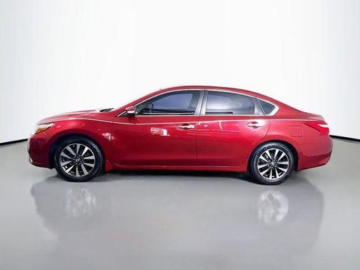 Red 2017 Nissan Altima 2.5 SL