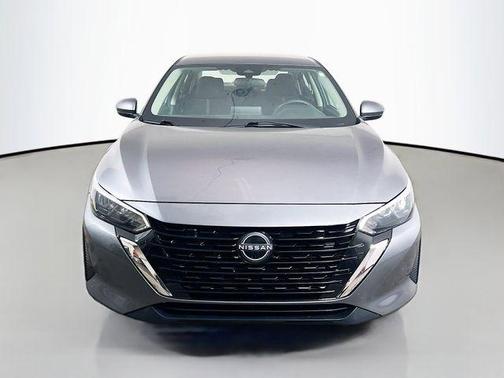 Gun Metallic 2024 Nissan Sentra SV