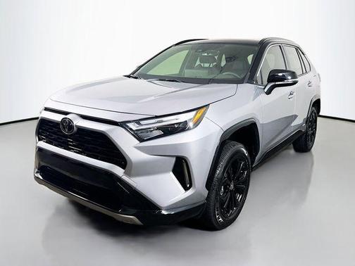 2025 Toyota RAV4 Hybrid XSE