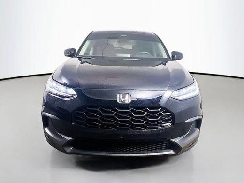 Crystal Black Pearl 2024 Honda HR-V LX