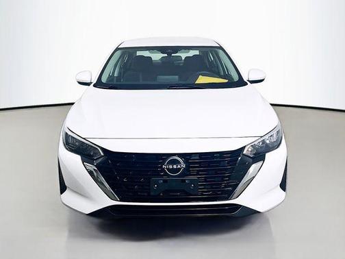 Cloud White 2024 Nissan Sentra SV