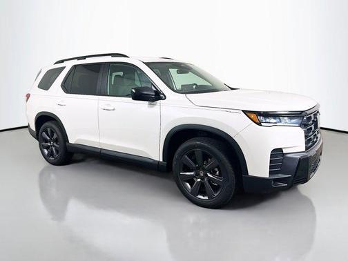 Platinum White Pearl 2026 Honda Pilot Sport