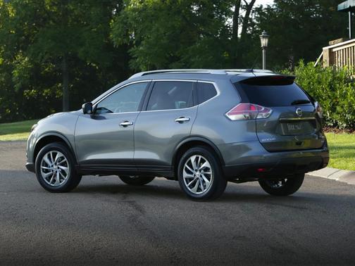 Cayenne Red 2016 Nissan Rogue S