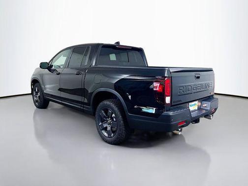 Crystal Black Pearl 2026 Honda Ridgeline TrailSport
