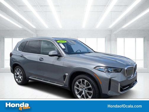 Gray Metallic 2024 BMW X5 sDrive40i