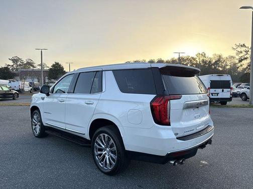 White Frost 2023 GMC Yukon Denali