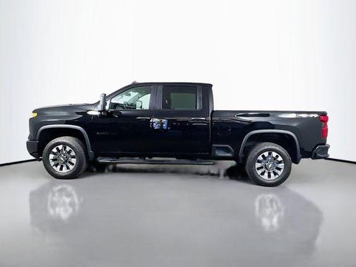 2024 Chevrolet Silverado 2500 Custom