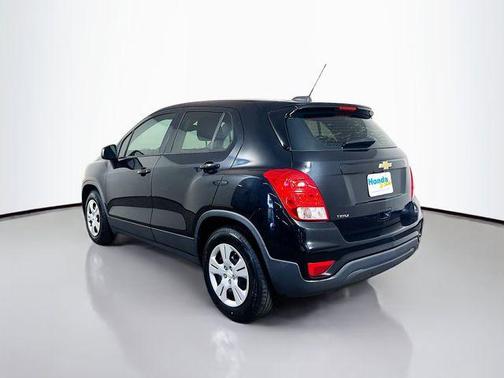 Mosaic Black Metallic 2018 Chevrolet Trax LS