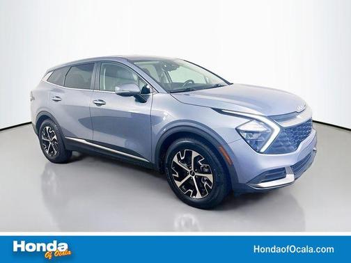 Everlasting Silver 2023 Kia Sportage EX