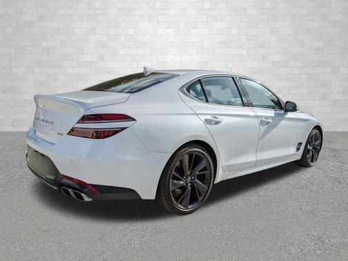 White 2023 Genesis G70 2.0T