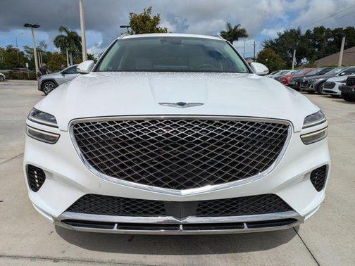 White 2023 Genesis GV70 2.5T