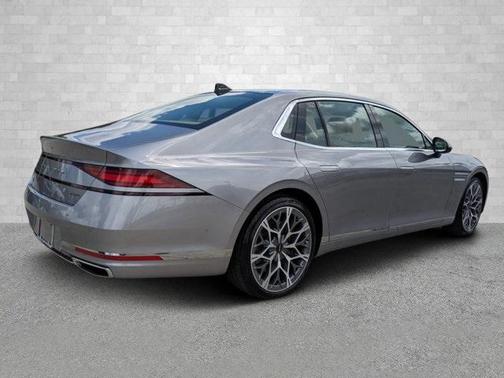 2025 Genesis G90 3.5T e-SC