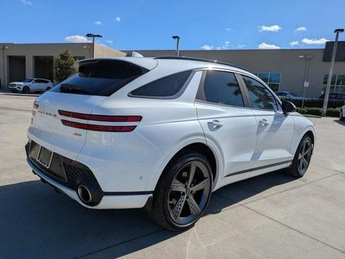 2022 Genesis GV70 2.5T