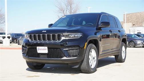 2026 Jeep Grand Cherokee Altitude