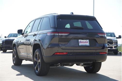 2025 Jeep Grand Cherokee Limited X