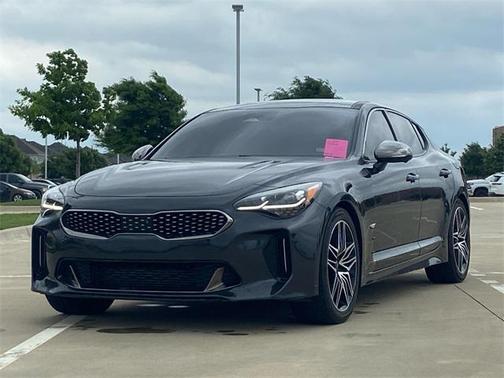 2022 Kia Stinger GT2