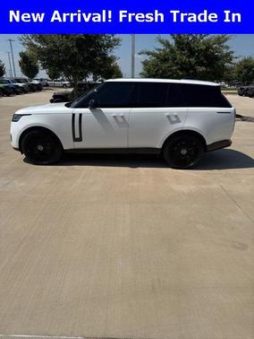 2023 Land Rover Range Rover P400 SE
