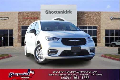 2024 Chrysler Pacifica Touring L