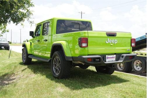 2021 Jeep Gladiator Overland